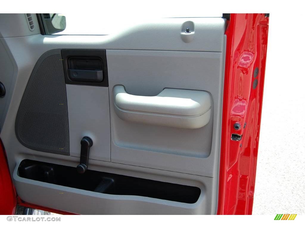 2004 F150 STX Regular Cab - Bright Red / Dark Flint photo #11