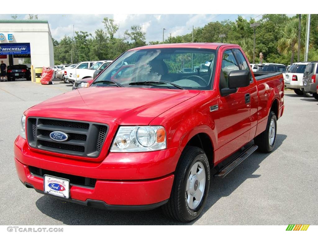 2004 F150 STX Regular Cab - Bright Red / Dark Flint photo #12