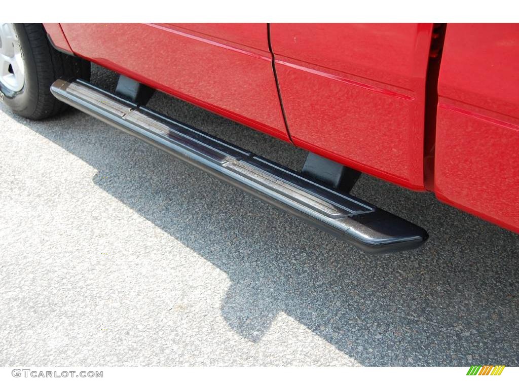 2004 F150 STX Regular Cab - Bright Red / Dark Flint photo #19