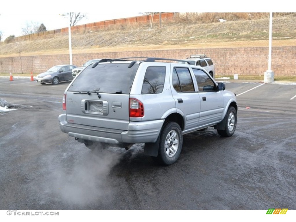 2002 Rodeo LS 4WD - Bright Silver Metallic / Gray photo #2