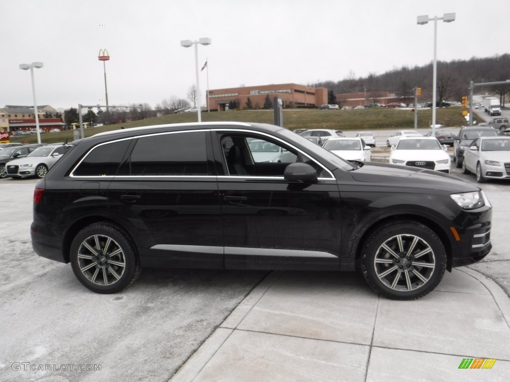 Orca Black Metallic 2017 Audi Q7 3.0T quattro Premium Plus Exterior Photo #110228399