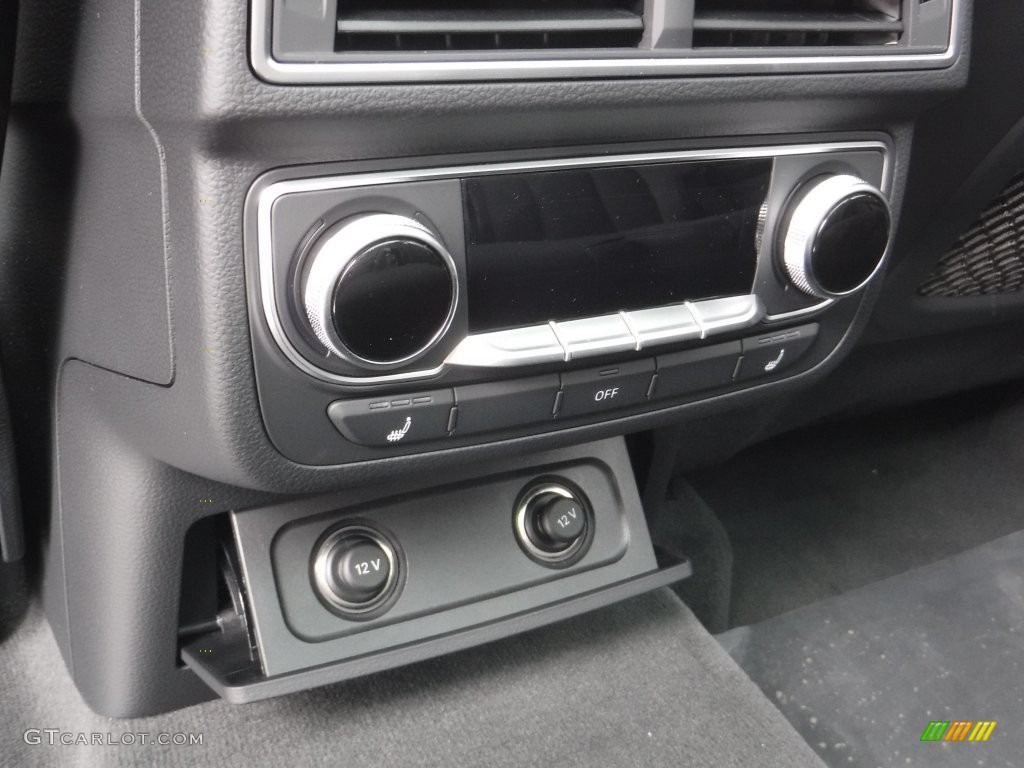 2017 Audi Q7 3.0T quattro Premium Plus Controls Photo #110228945