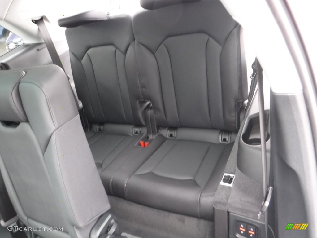 Black Interior 2017 Audi Q7 3.0T quattro Premium Plus Photo #110228984