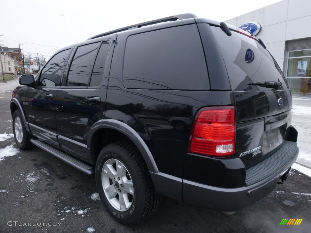 2004 Explorer XLT - Black / Graphite photo #8
