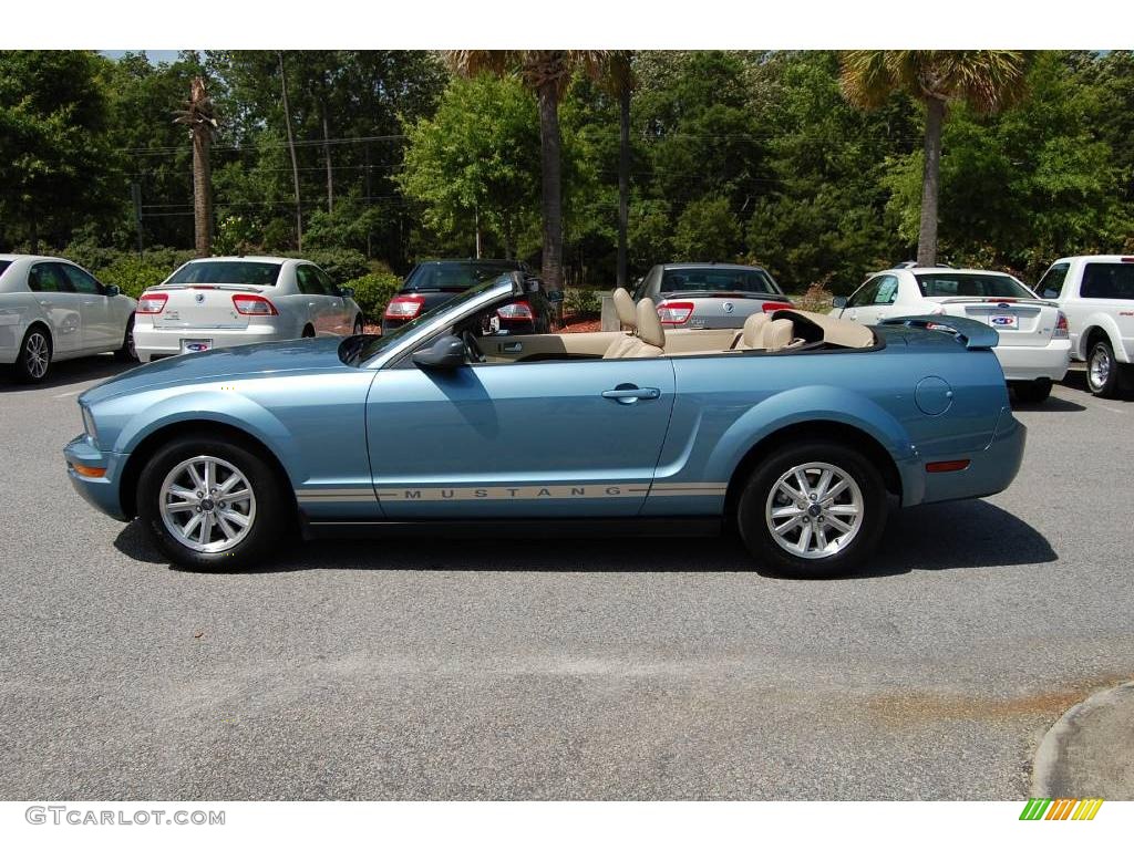 2006 Mustang V6 Premium Convertible - Windveil Blue Metallic / Light Parchment photo #4