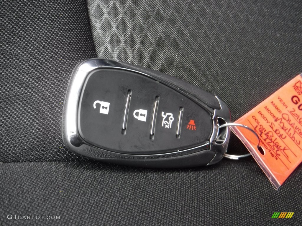 2016 Chevrolet Malibu LS Keys Photos