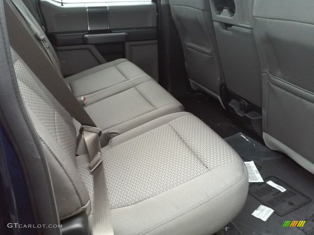 2016 F150 XLT SuperCrew - Blue Jeans / Medium Earth Gray photo #14