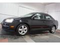 Black Uni - Jetta SE Sedan Photo No. 2