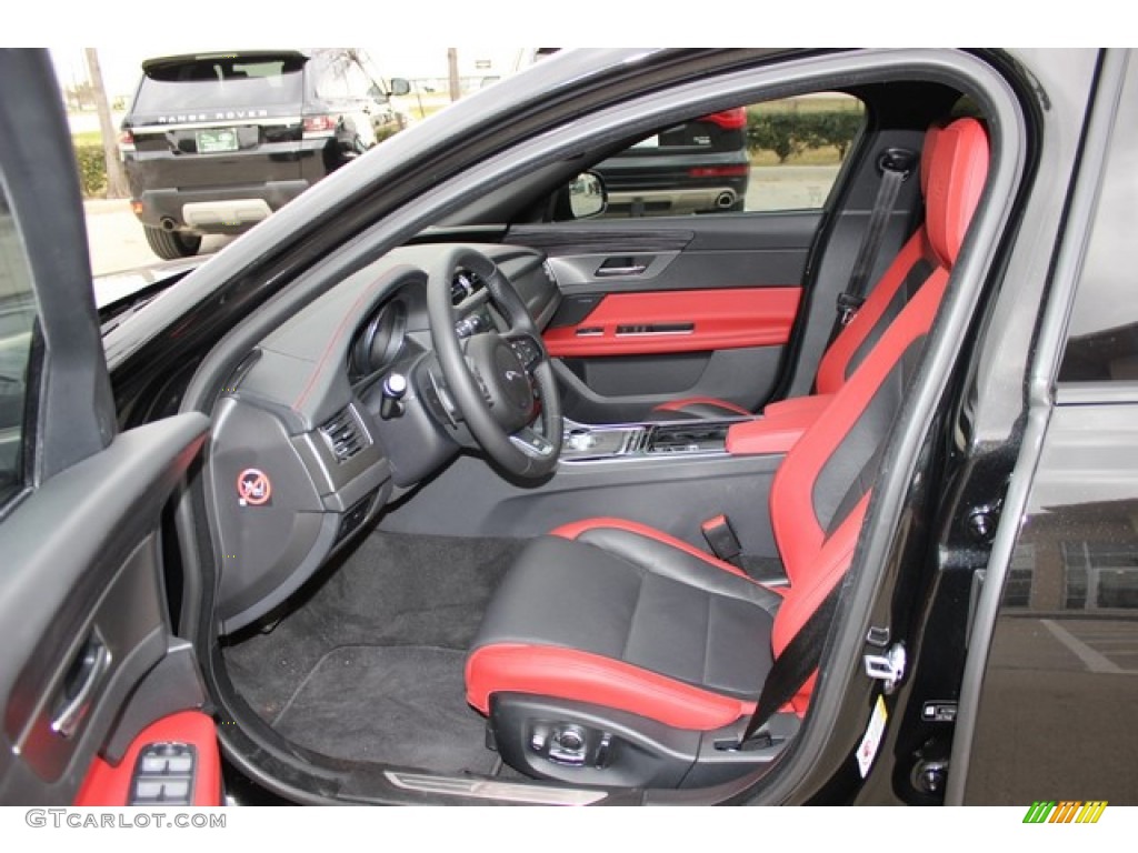 Jet/Red Interior 2016 Jaguar XF S Photo #110252352