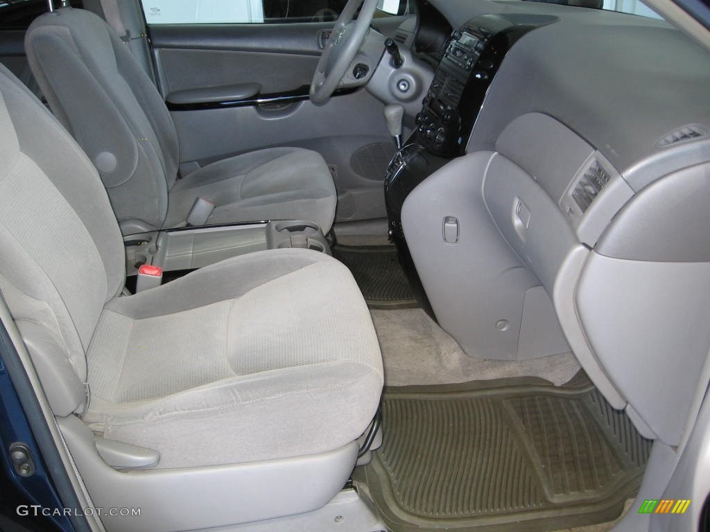 2005 Sienna LE - Stratosphere Mica / Stone photo #9