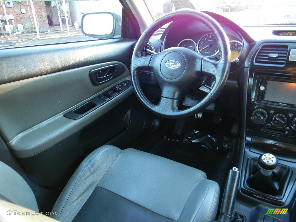 2007 Impreza WRX Sedan - Urban Gray Metallic / Anthracite Black photo #13
