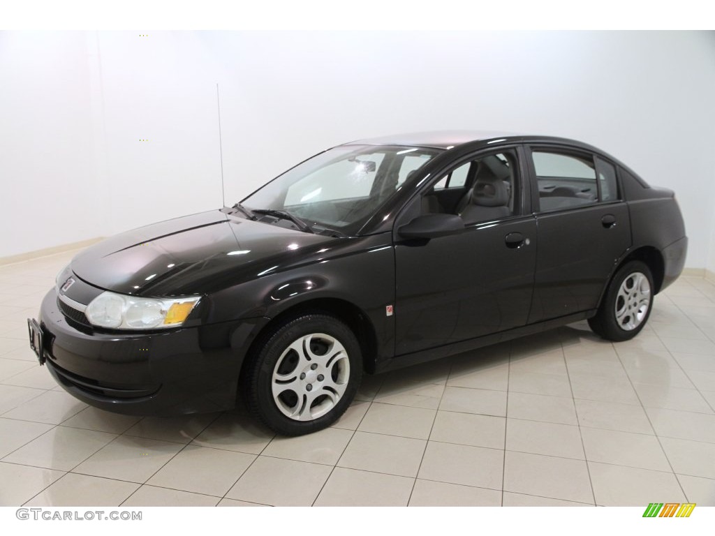 2004 ION 2 Sedan - Black Onyx / Grey photo #3