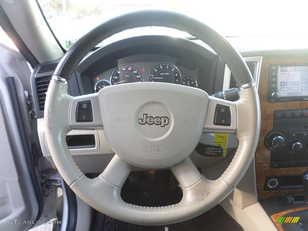 2008 Grand Cherokee Limited 4x4 - Bright Silver Metallic / Dark Slate Gray/Light Graystone photo #11