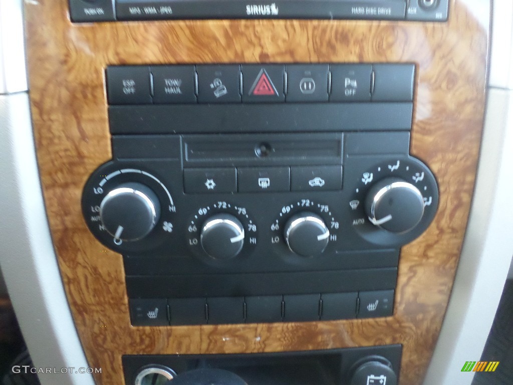 2008 Grand Cherokee Limited 4x4 - Bright Silver Metallic / Dark Slate Gray/Light Graystone photo #13