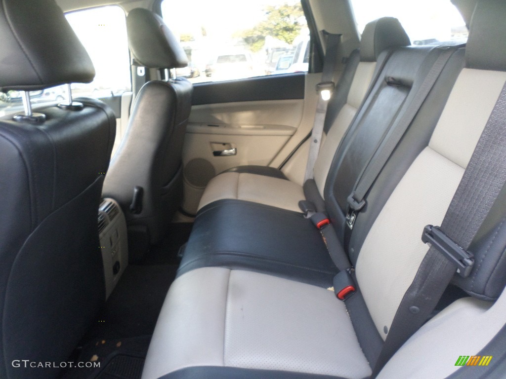 2008 Grand Cherokee Limited 4x4 - Bright Silver Metallic / Dark Slate Gray/Light Graystone photo #20