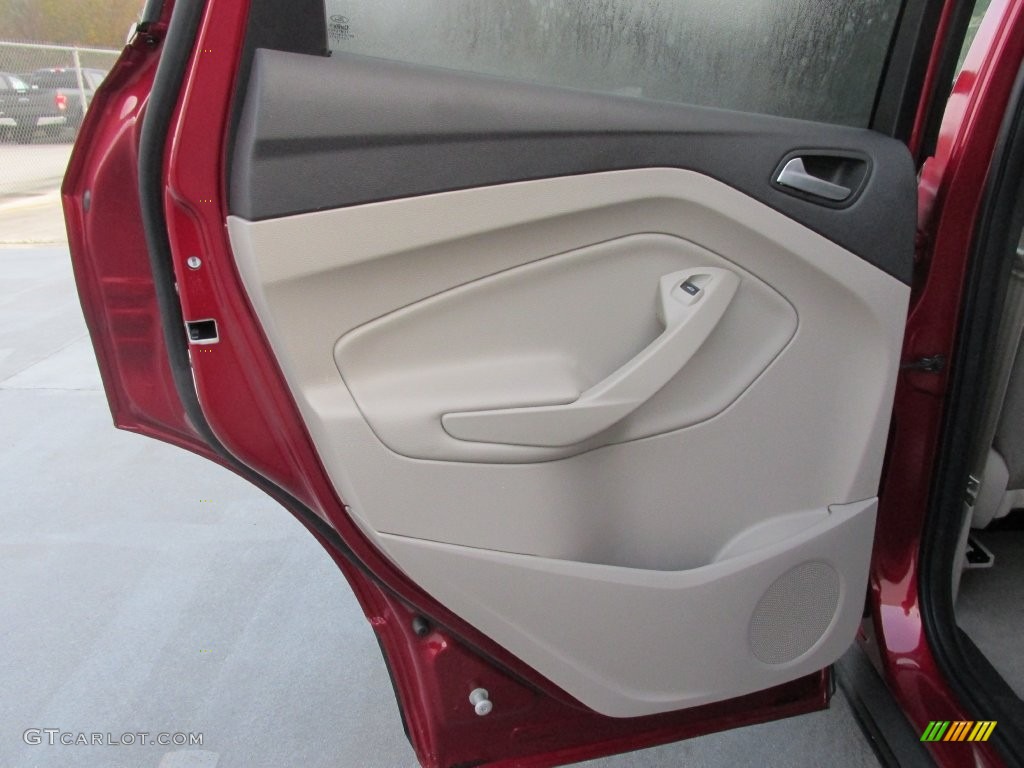 2016 Escape SE - Ruby Red Metallic / Medium Light Stone photo #17