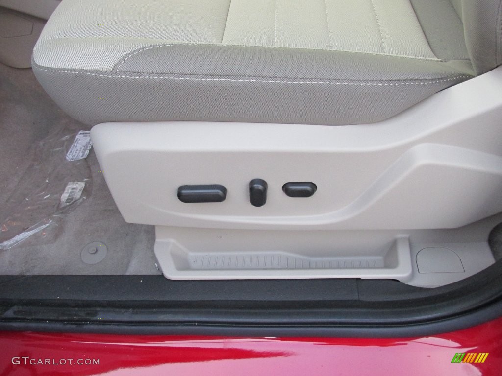 2016 Escape SE - Ruby Red Metallic / Medium Light Stone photo #22