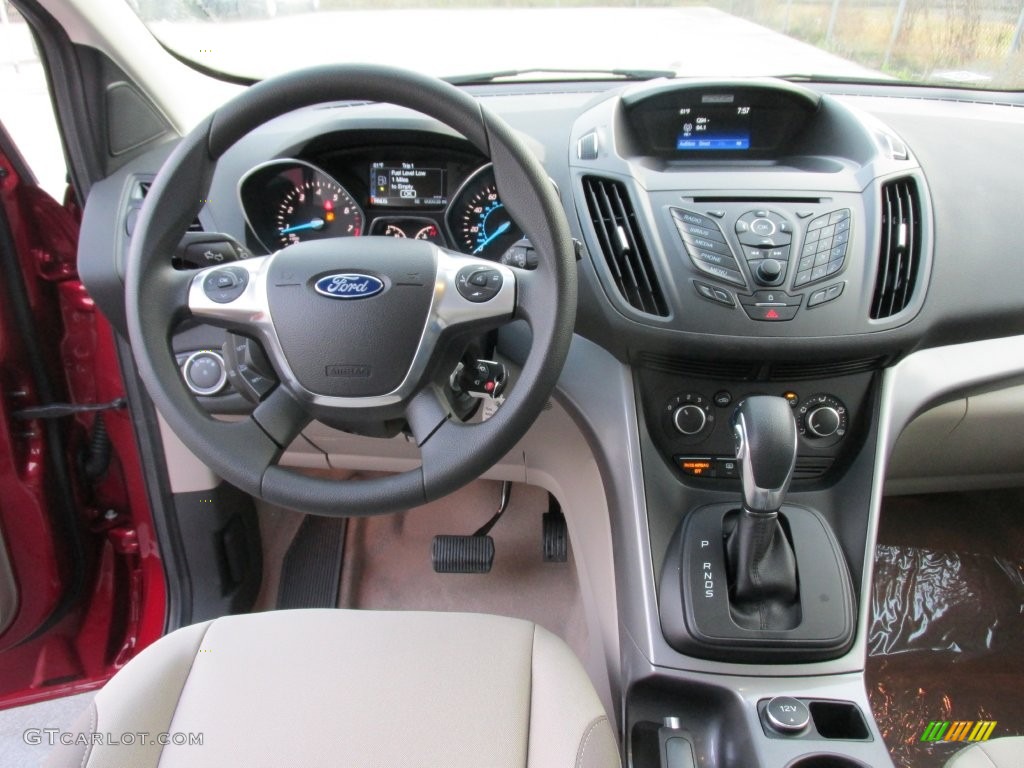 2016 Escape SE - Ruby Red Metallic / Medium Light Stone photo #23