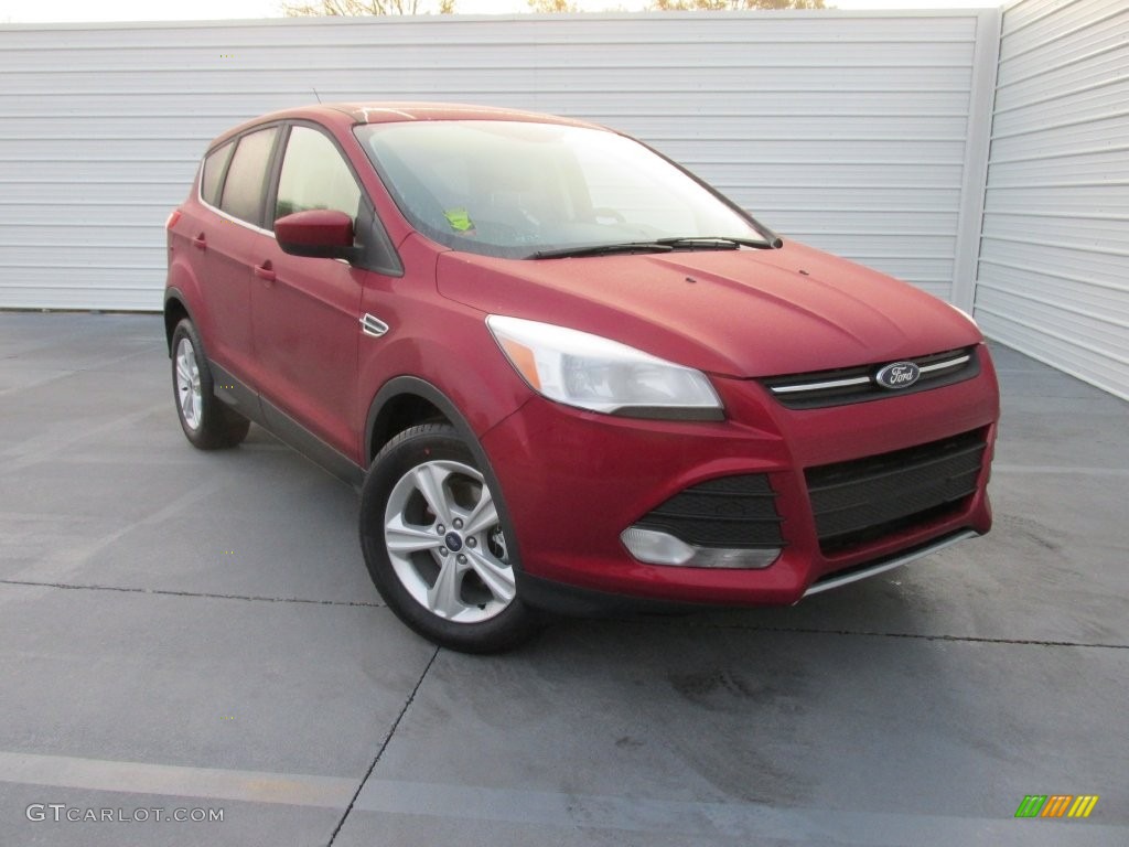 2016 Escape SE - Ruby Red Metallic / Charcoal Black photo #1
