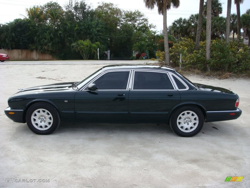 2000 XJ XJ8 - British Racing Green / Cashmere photo #4