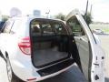 Super White - RAV4 I4 Photo No. 16