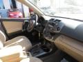 Super White - RAV4 I4 Photo No. 17