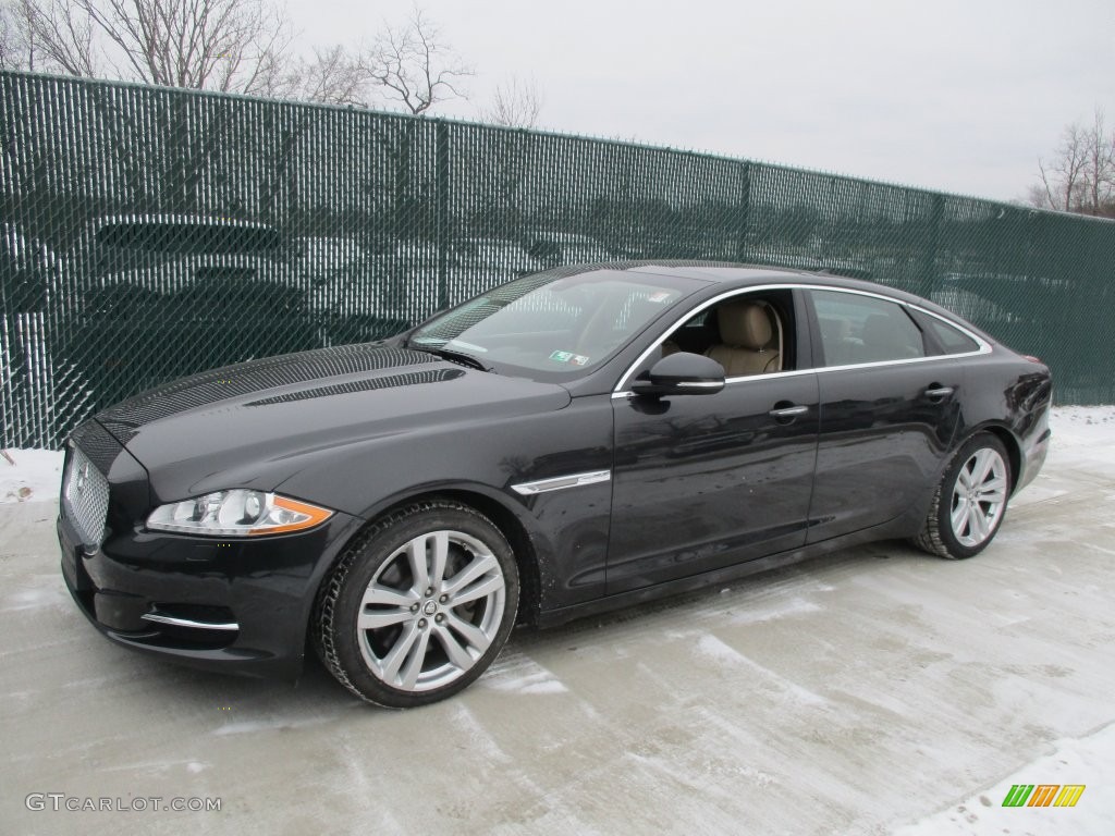 2013 XJ XJL Portfolio AWD - Stratus Grey Metallic / Ivory/Truffle photo #9