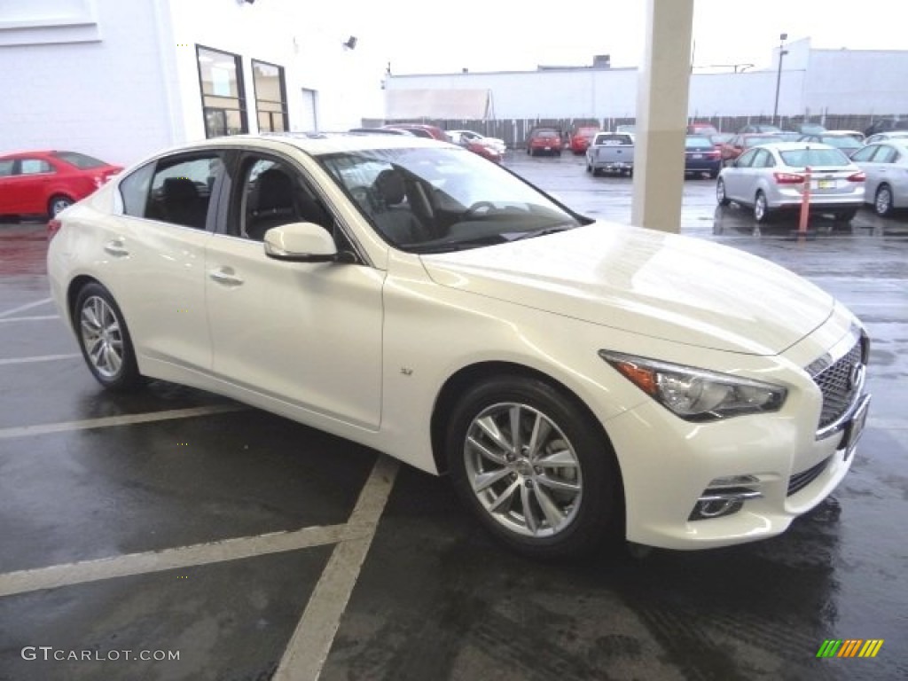 2015 Q50 3.7 - Moonlight White / Graphite photo #7