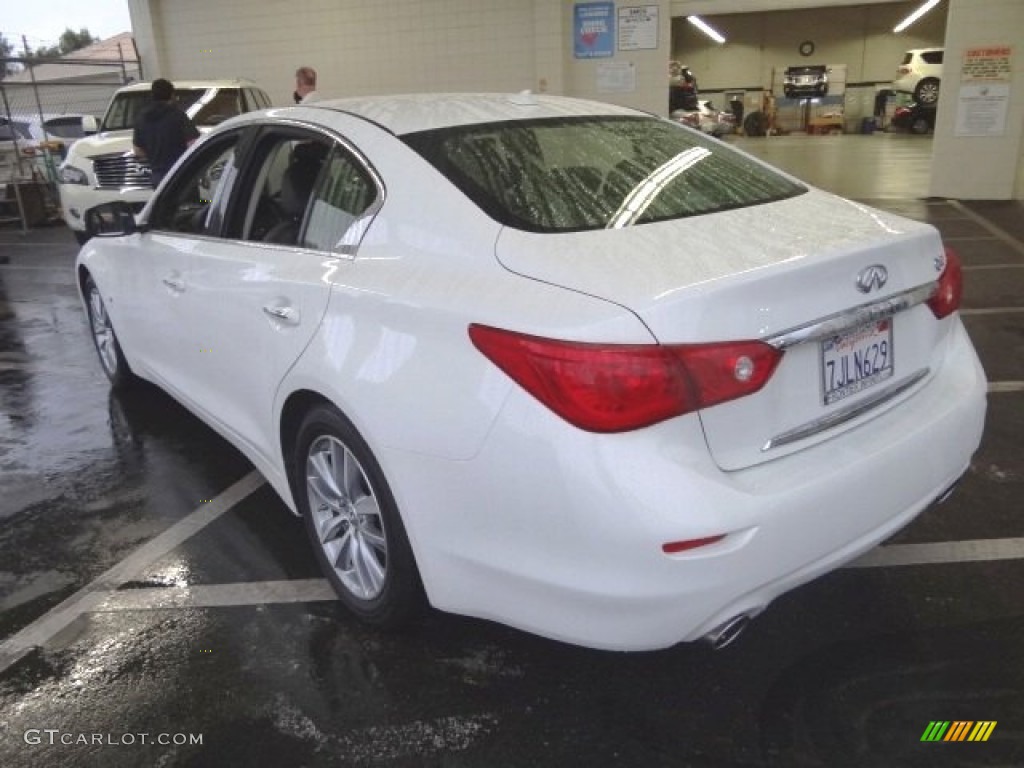 2015 Q50 3.7 - Moonlight White / Graphite photo #14