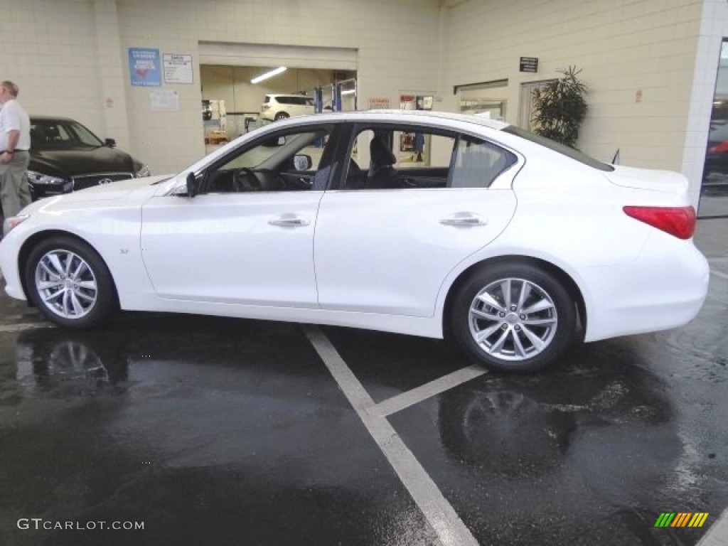 2015 Q50 3.7 - Moonlight White / Graphite photo #15