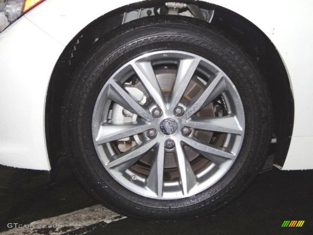2015 Q50 3.7 - Moonlight White / Graphite photo #39