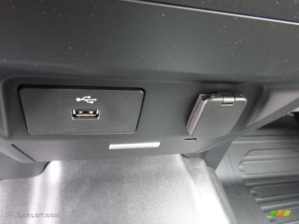 2016 F150 XL SuperCab 4x4 - Blue Jeans / Medium Earth Gray photo #14