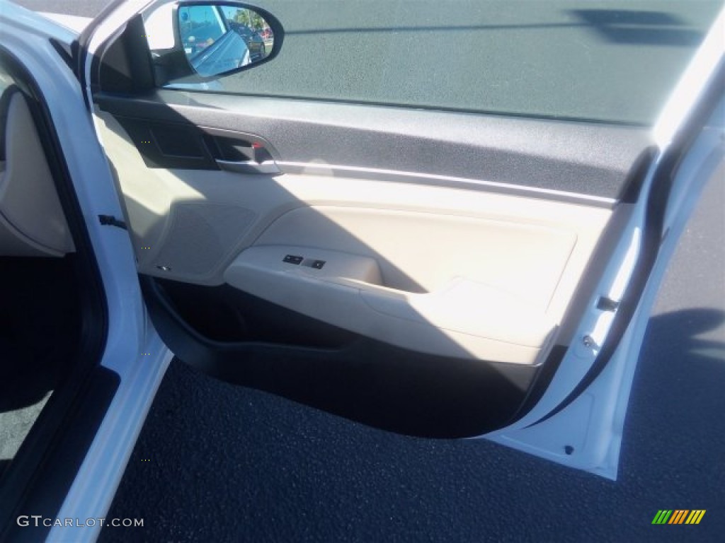 2017 Elantra Limited - White / Beige photo #13
