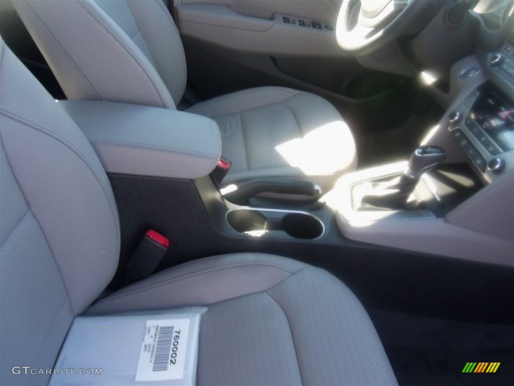 2017 Elantra Limited - Gray / Gray photo #16