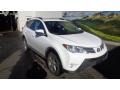Super White - RAV4 XLE Photo No. 3