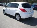 2008 Fresh Powder White Nissan Versa 1.8 SL Hatchback  photo #15