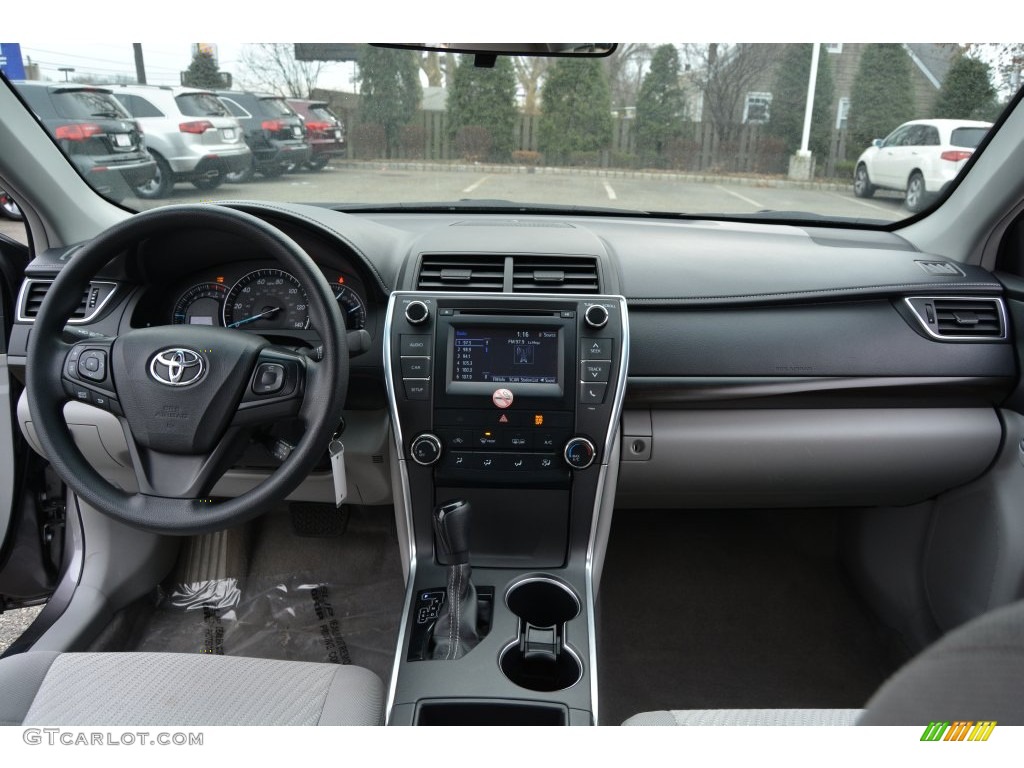 2015 Camry LE - Predawn Gray Mica / Ash photo #11