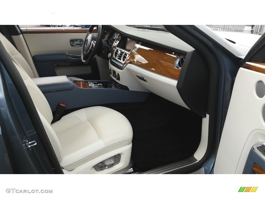 2011 Ghost  - Metropolitan Blue / Creme Light photo #27