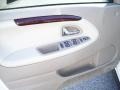 White - S40 1.9T Photo No. 6
