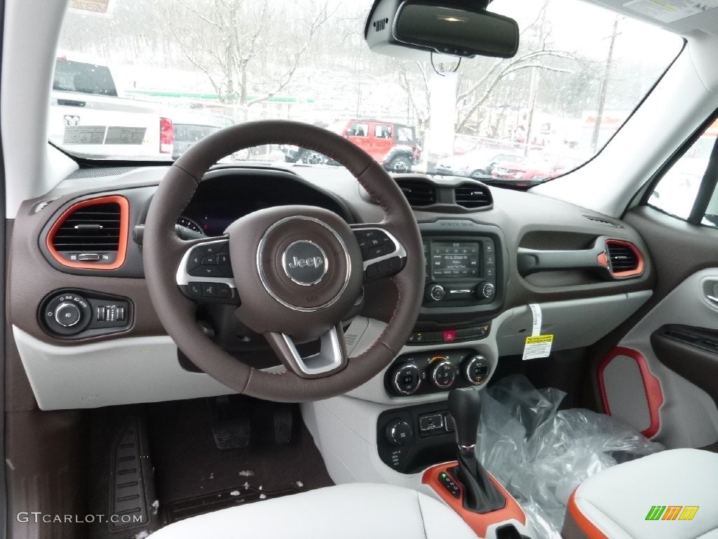 2016 Renegade Limited 4x4 - Alpine White / Bark Brown/Ski Grey photo #11