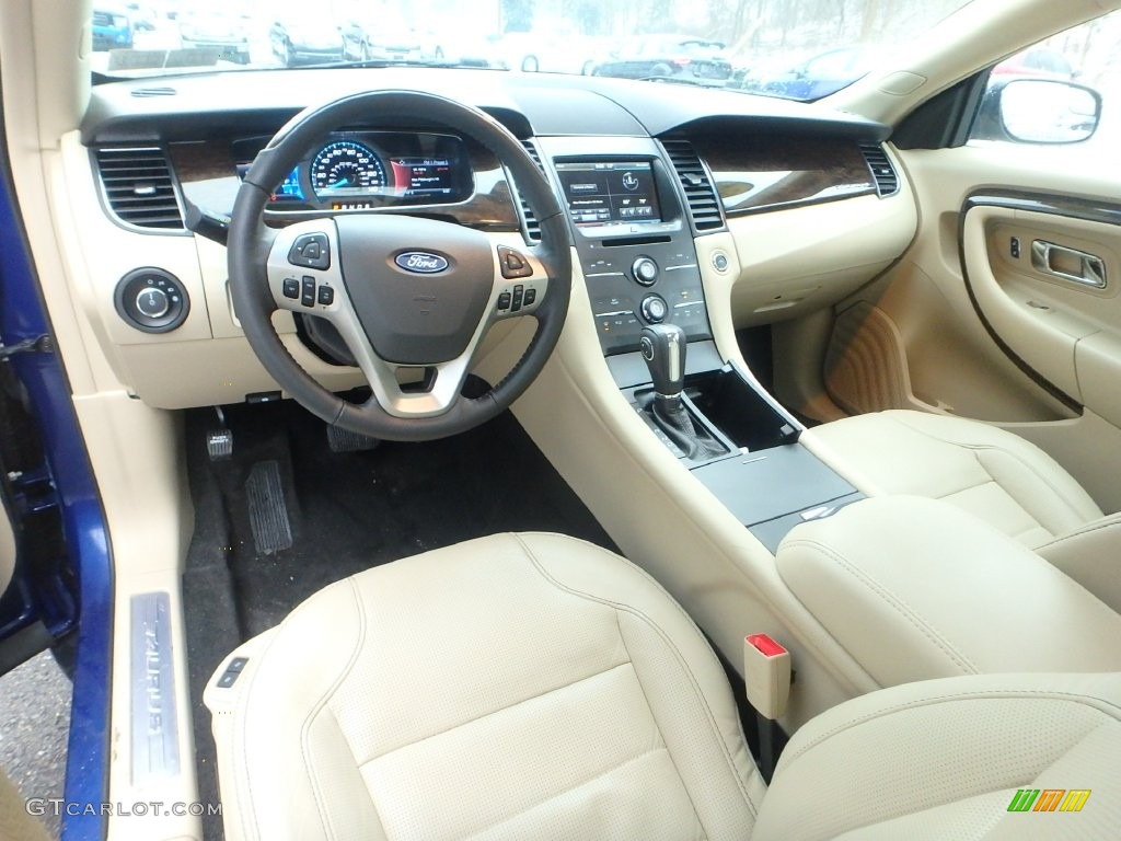 2015 Taurus Limited - Deep Impact Blue Metallic / Dune photo #18