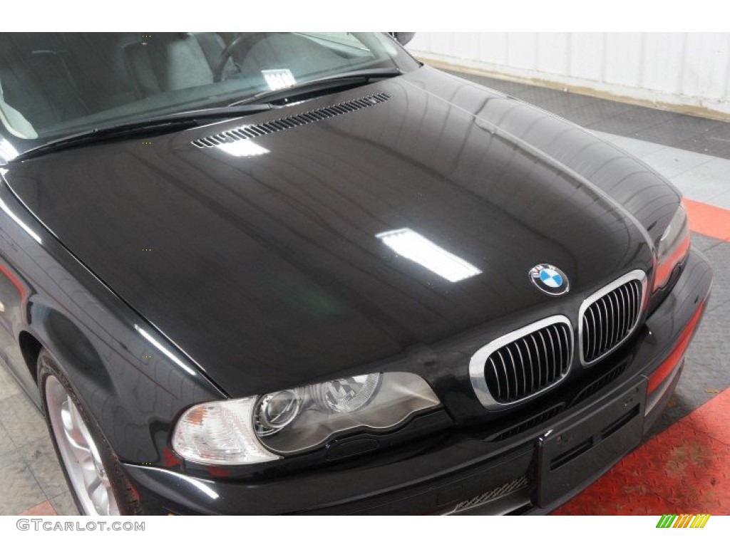 2003 3 Series 330i Coupe - Jet Black / Black photo #60