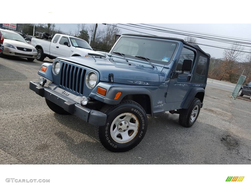 1998 Wrangler SE 4x4 - Gun Metal Pearl / Mist Grey photo #1