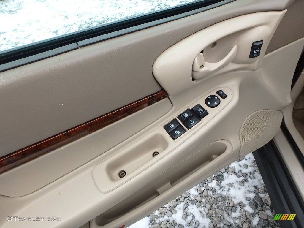 2002 Impala  - Sandrift Metallic / Neutral photo #11