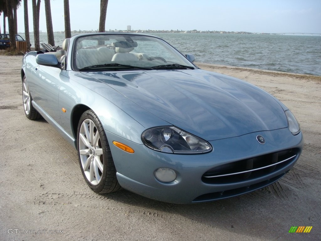 2005 XK XK8 Convertible - Zircon Metallic / Ivory photo #1