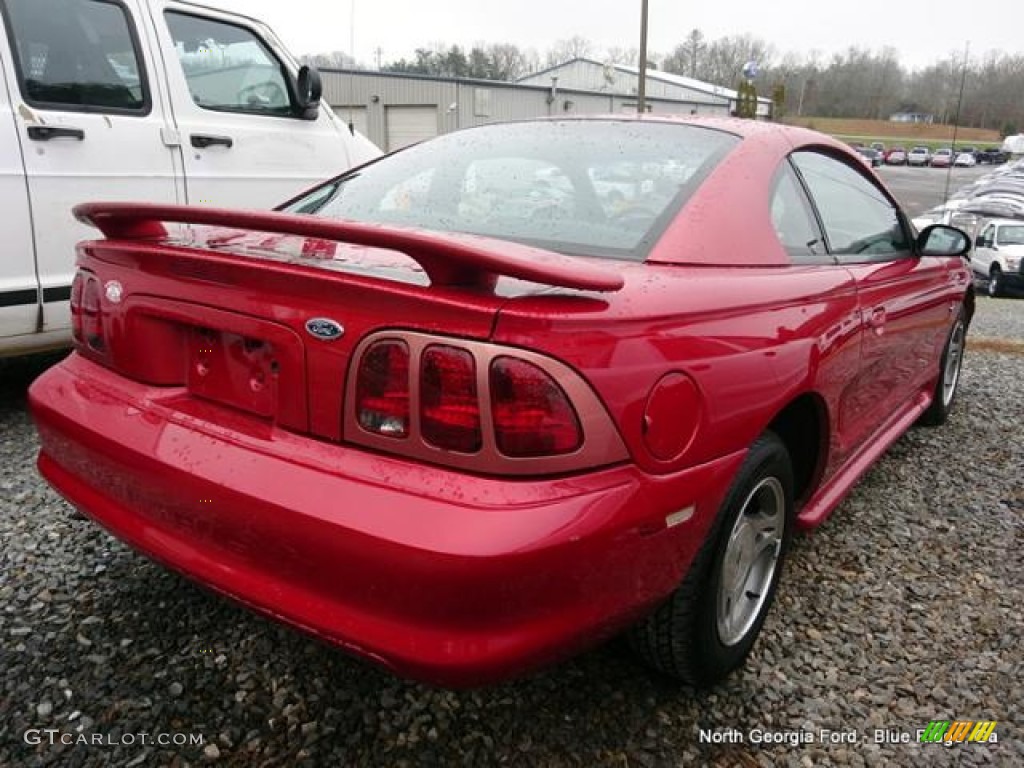 1998 Mustang V6 Coupe - Laser Red / Black photo #3