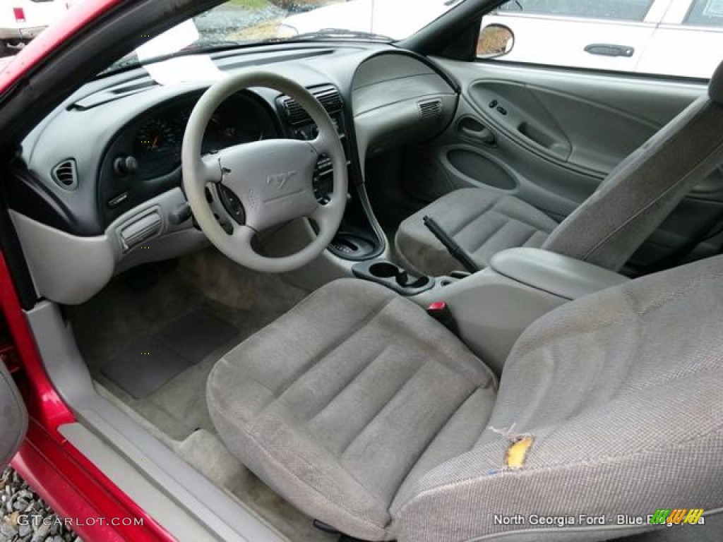 1998 Mustang V6 Coupe - Laser Red / Black photo #5