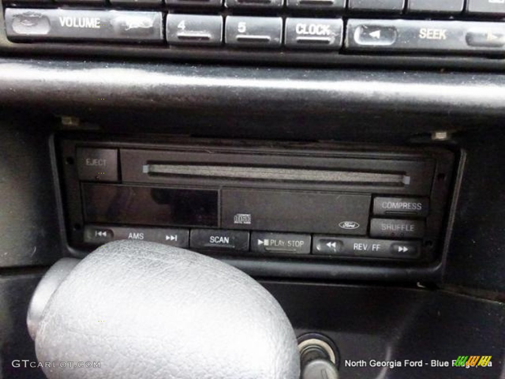 1998 Mustang V6 Coupe - Laser Red / Black photo #9
