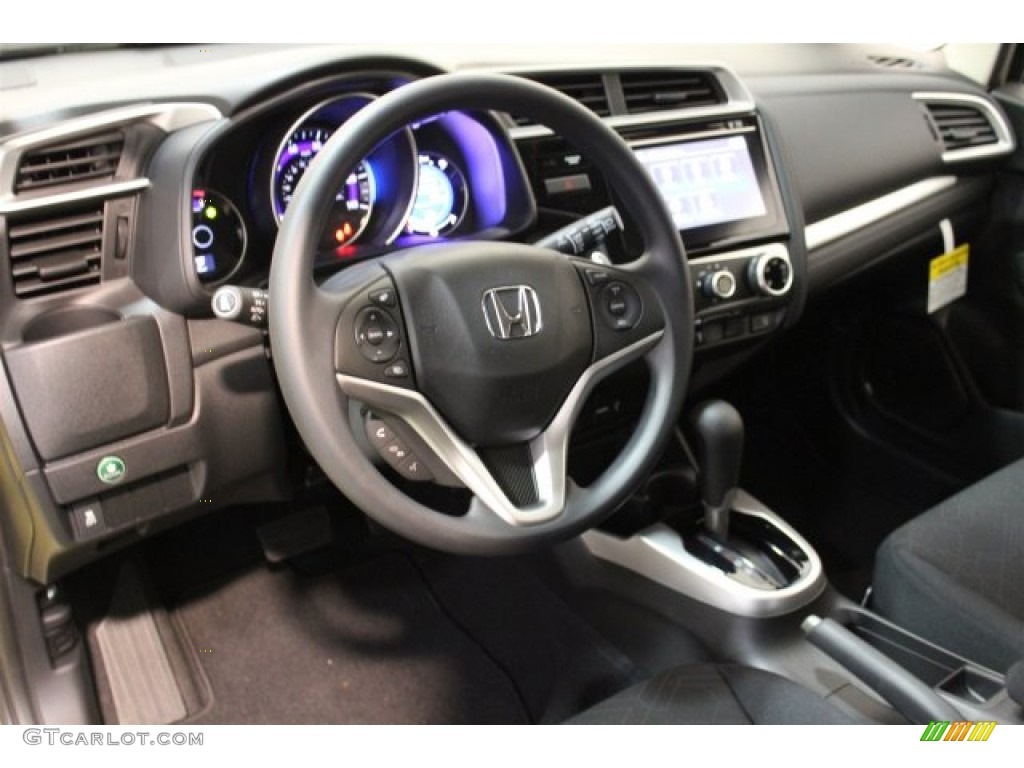 2016 Honda Fit EX Dashboard Photos