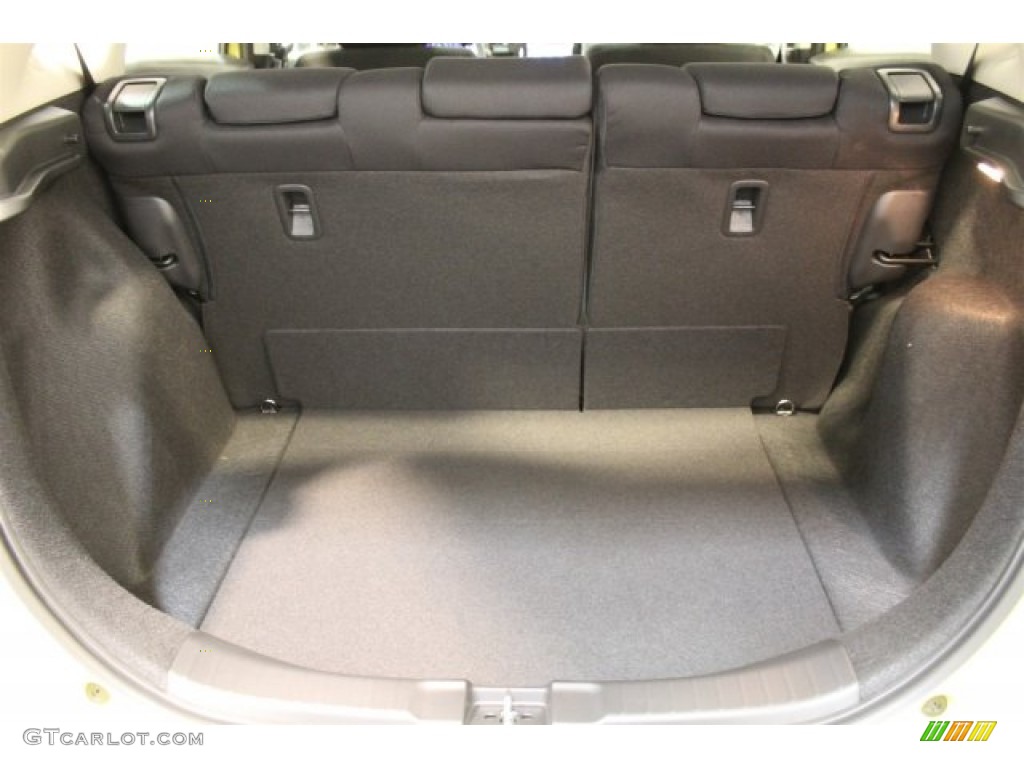 2016 Honda Fit EX Trunk Photos
